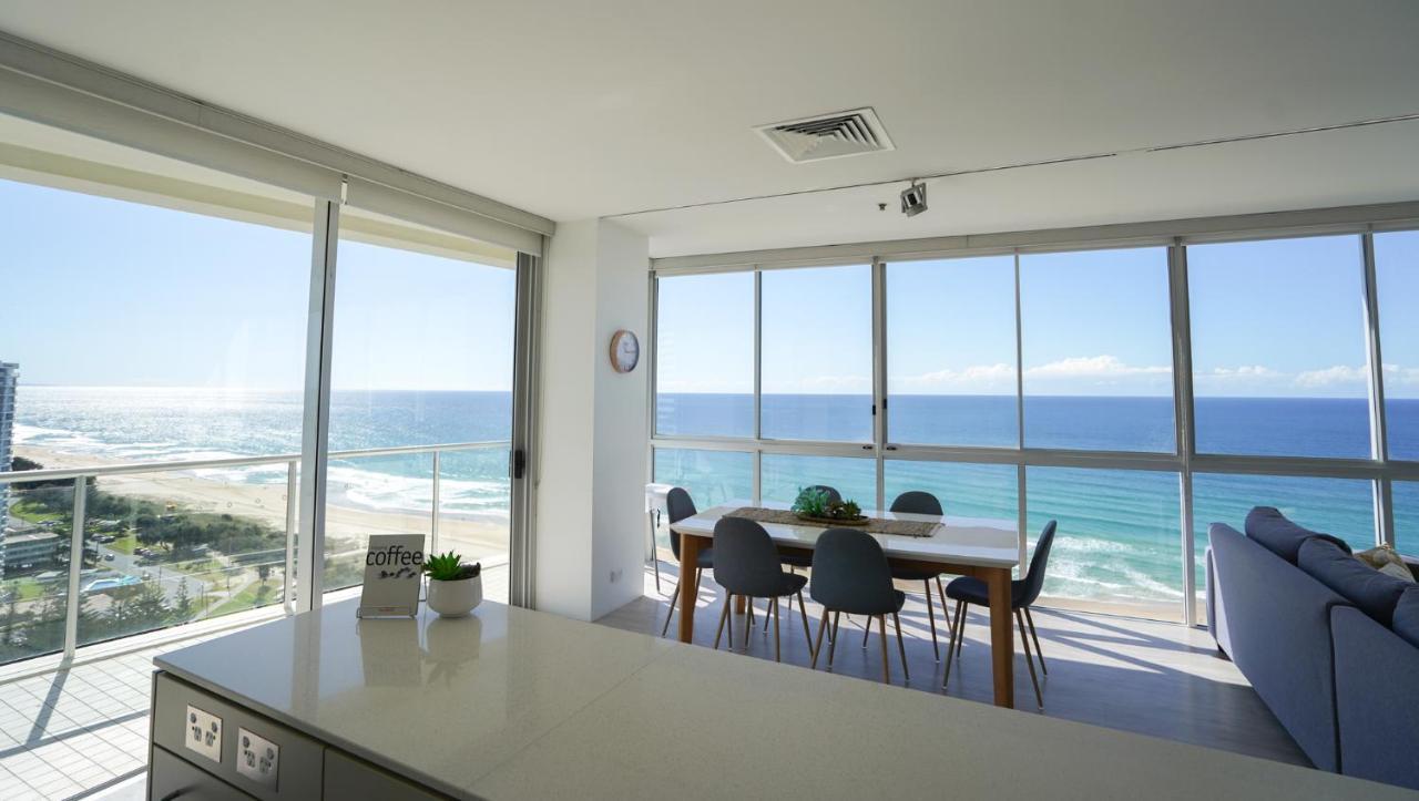 Air On Broadbeach-Stunning Ocean Views โกลด์โคสต์ ภายนอก รูปภาพ