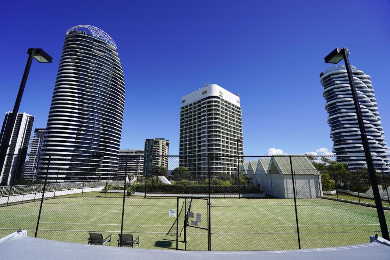 Air On Broadbeach-Stunning Ocean Views โกลด์โคสต์ ภายนอก รูปภาพ