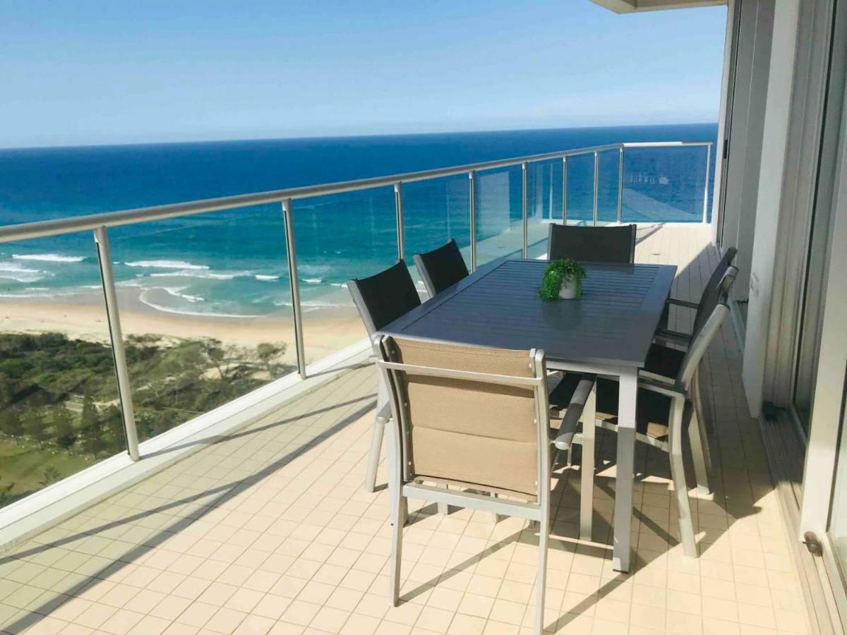 Air On Broadbeach-Stunning Ocean Views โกลด์โคสต์ ภายนอก รูปภาพ